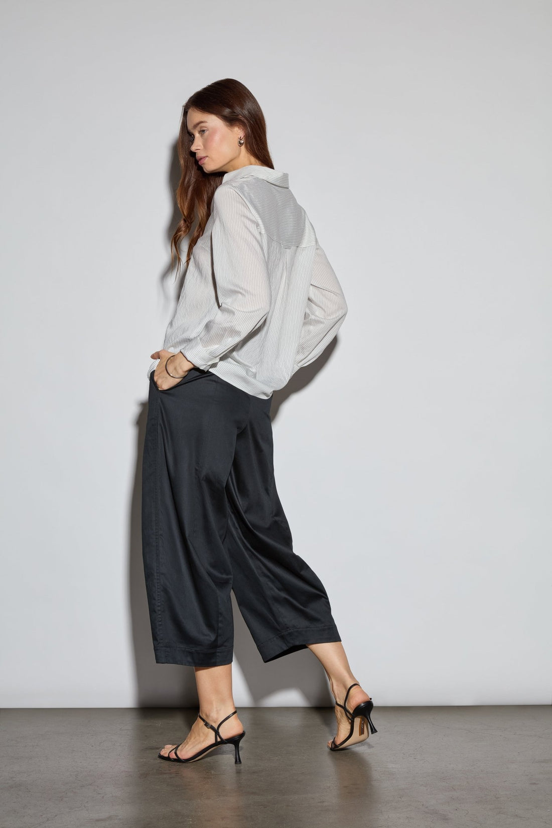 The Stripped Button Up - Jasmine Elaine