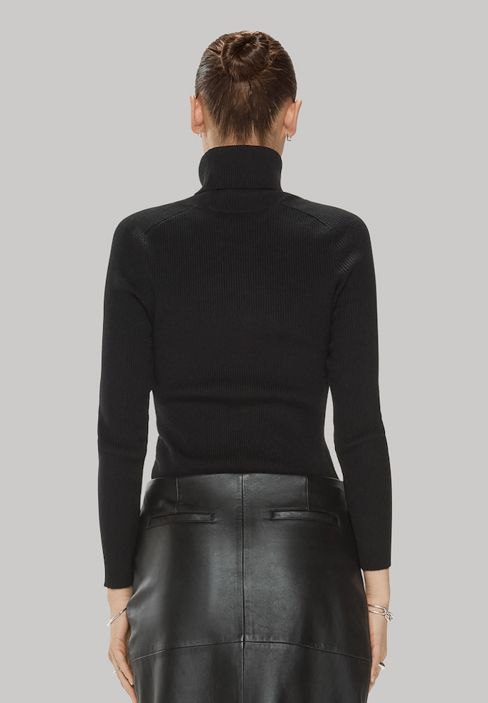 Turtle Neck - Jasmine Elaine