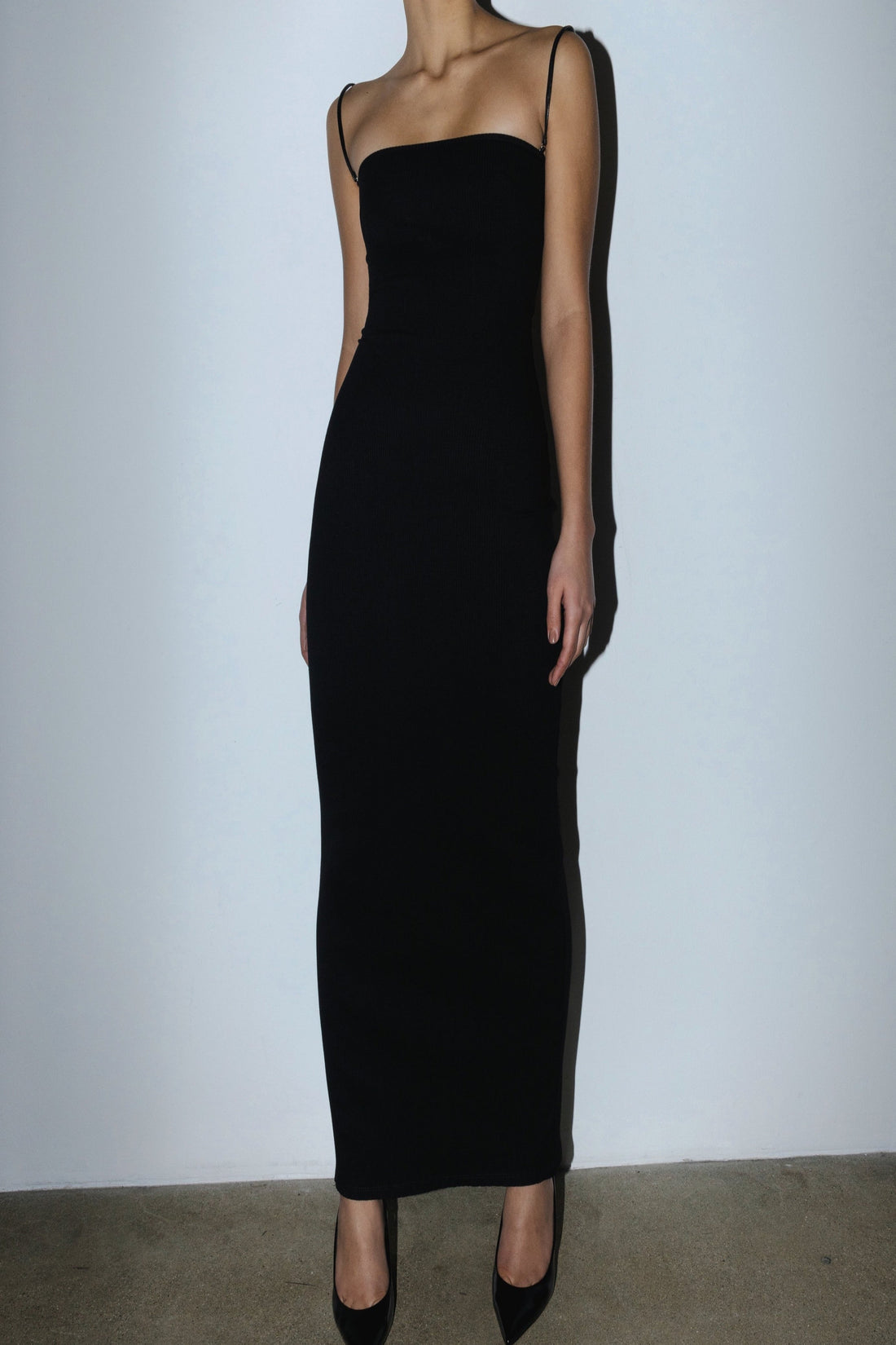 Maxi dress with removable straps for versatile styling